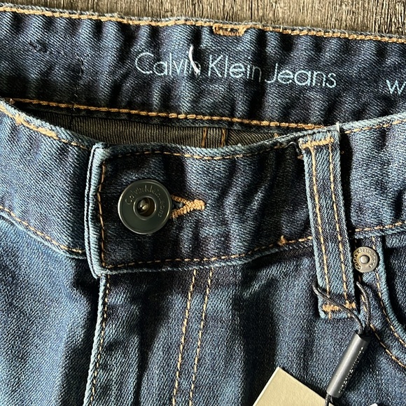 Calvin Klein men’s dark blue jeans, straight cut W30xL32 - Picture 5 of 13